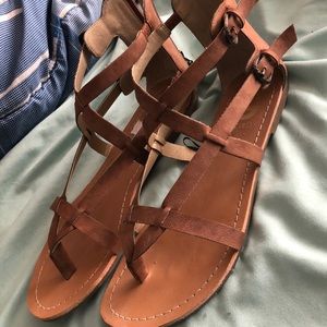 Sandles